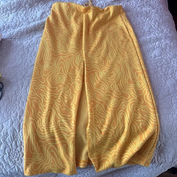 Zara Vibrant Orange Midi Skirt - Picture 2 of 4